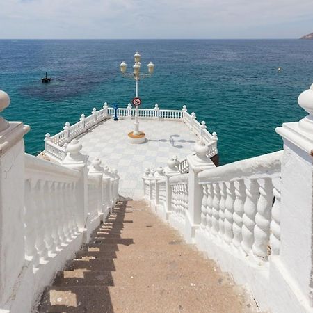 2 Bed Penthouse Apartment - Sea Views - Sleeps 4 فينيسترات المظهر الخارجي الصورة
